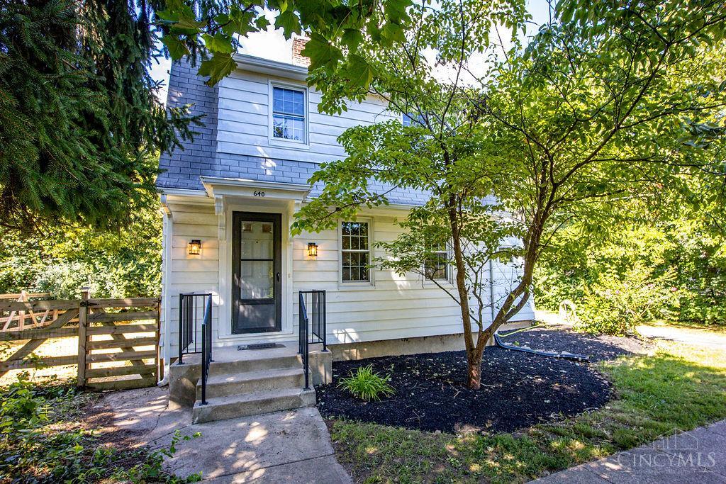 640 Symmes Road Property Photo 1