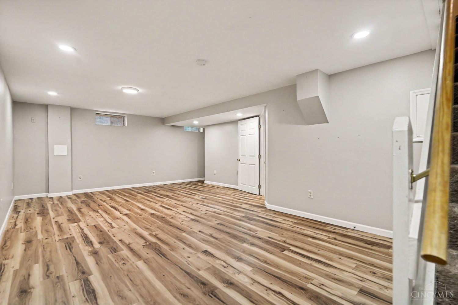 5160 Brasher Avenue Property Photo 15