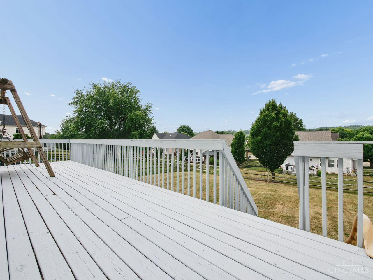 105 Stablewatch Court Property Photo 41