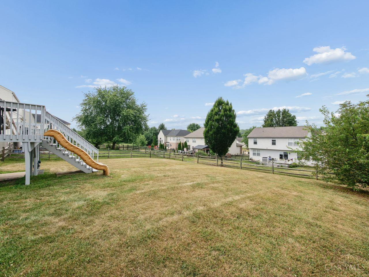 105 Stablewatch Court Property Photo 42