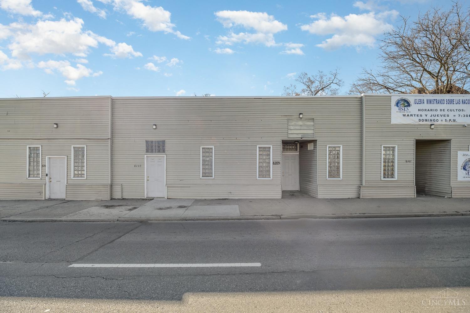 8201 Vine Street Property Photo 1