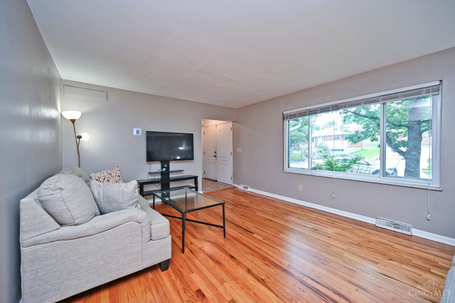 S 6586 Oak Knoll Drive Property Photo 10