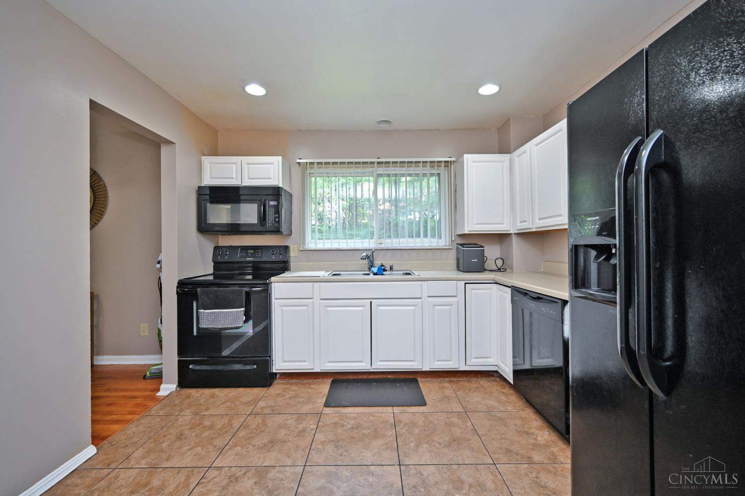 S 6586 Oak Knoll Drive Property Photo 17