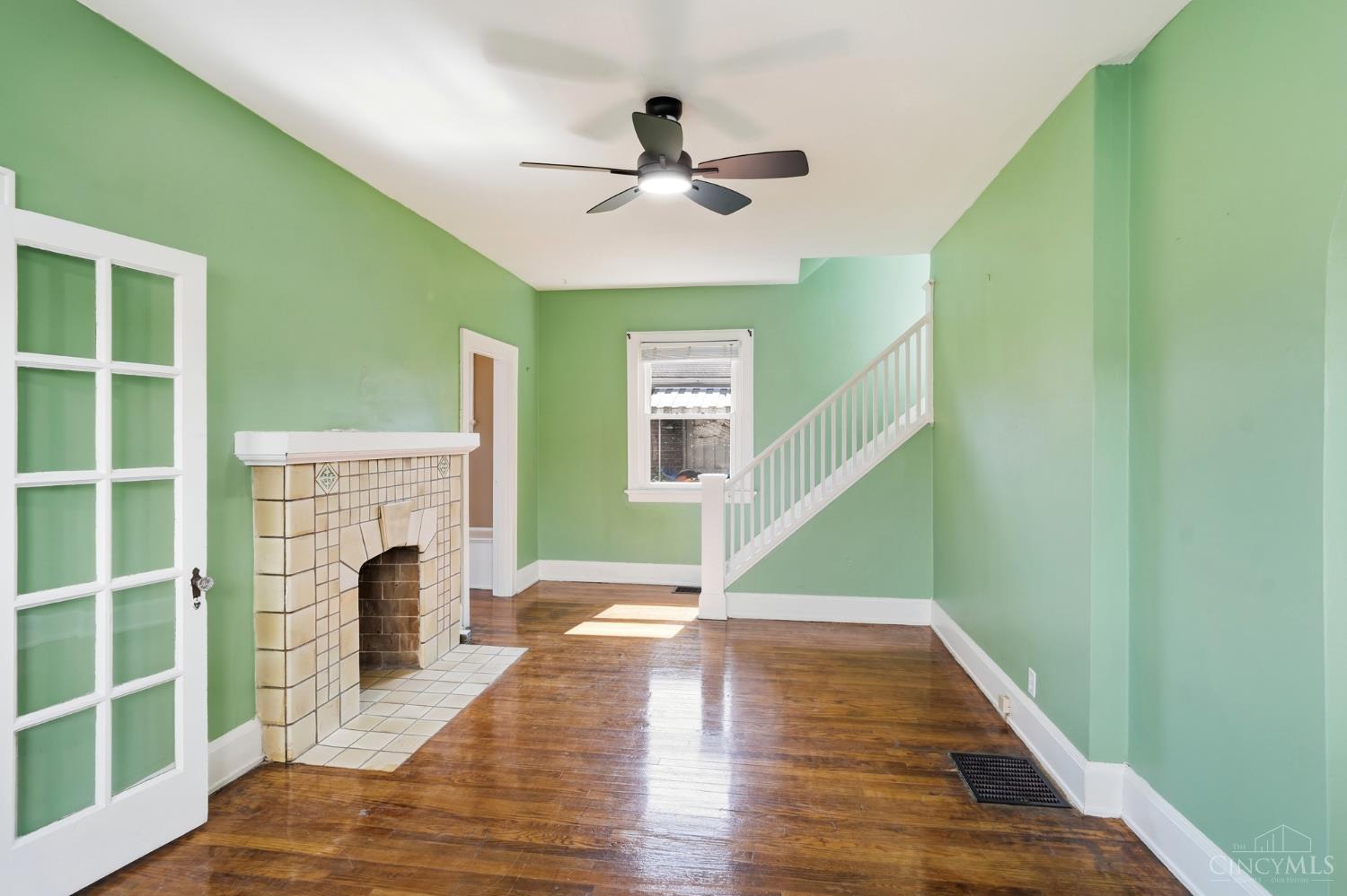 3417 Glenway Avenue Property Photo 5
