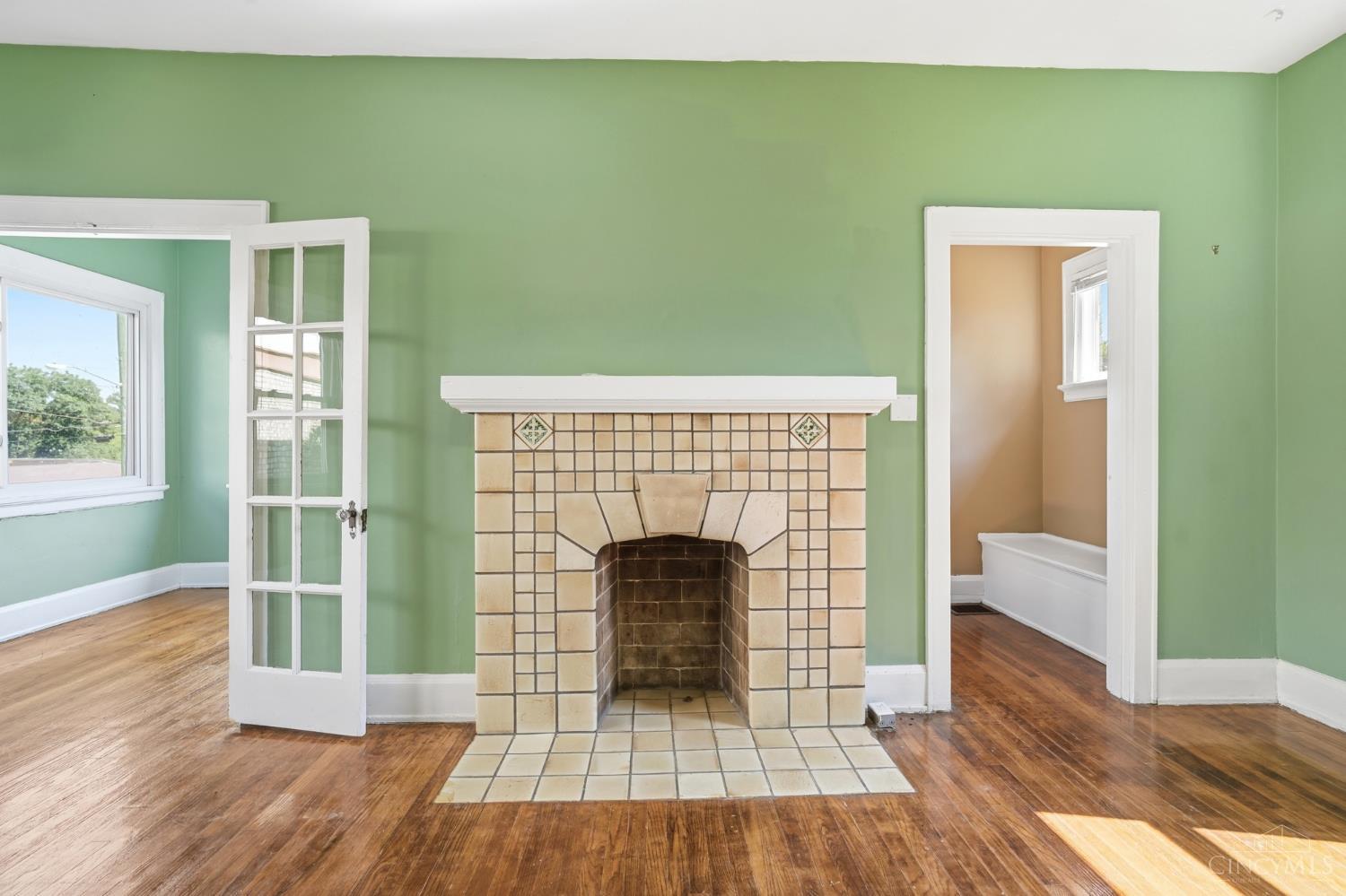 3417 Glenway Avenue Property Photo 6