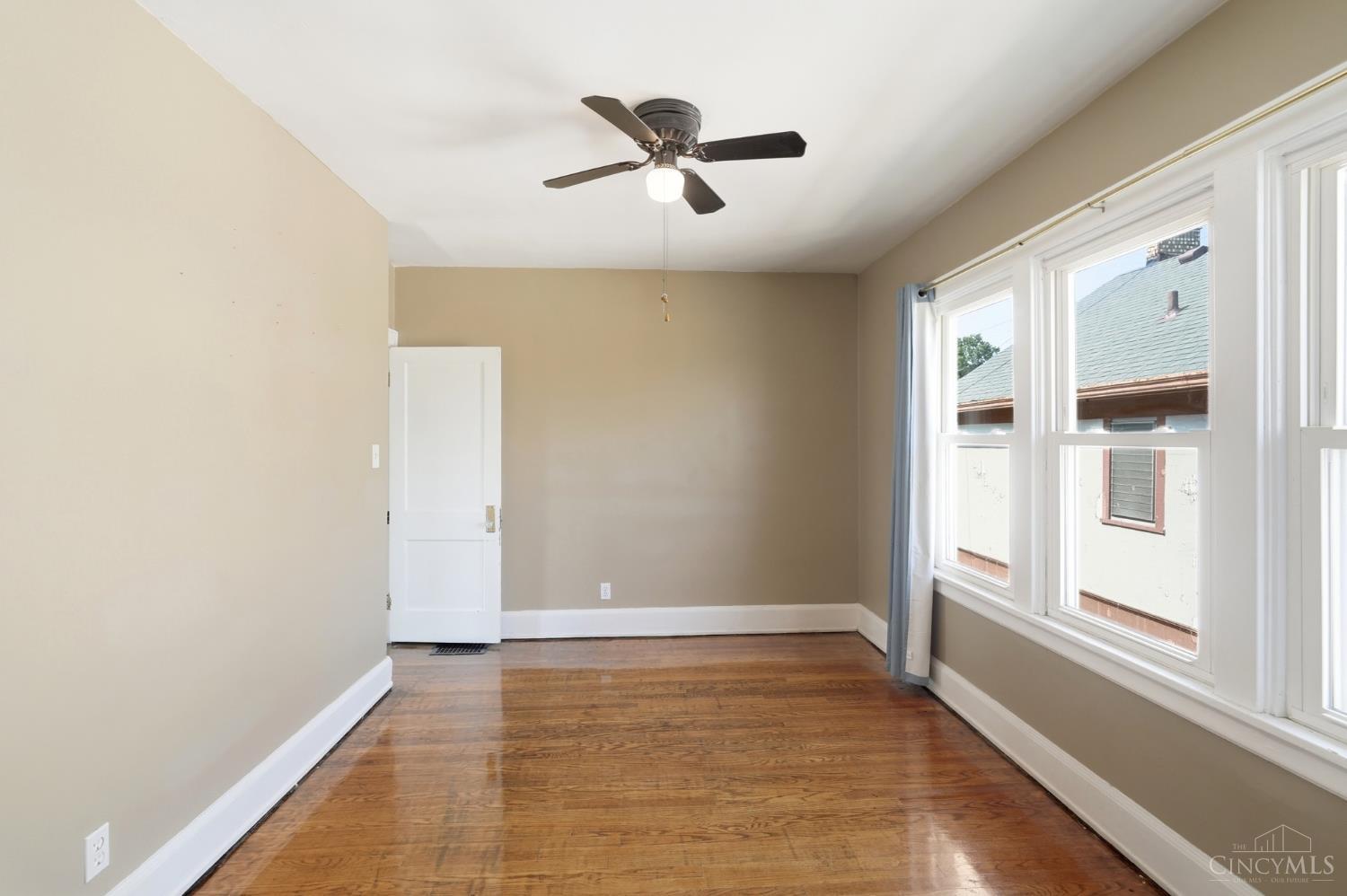 3417 Glenway Avenue Property Photo 25