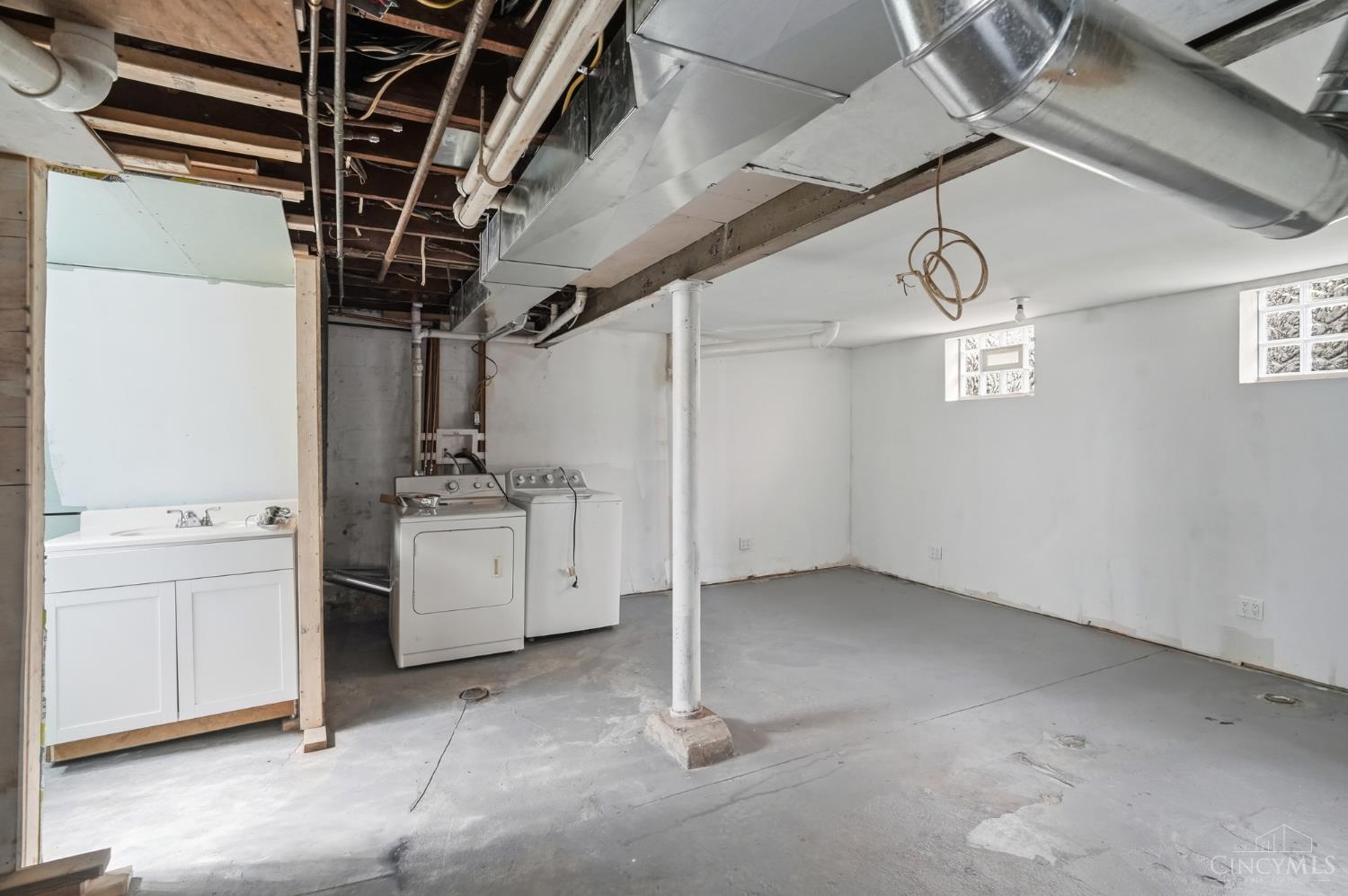 3417 Glenway Avenue Property Photo 41