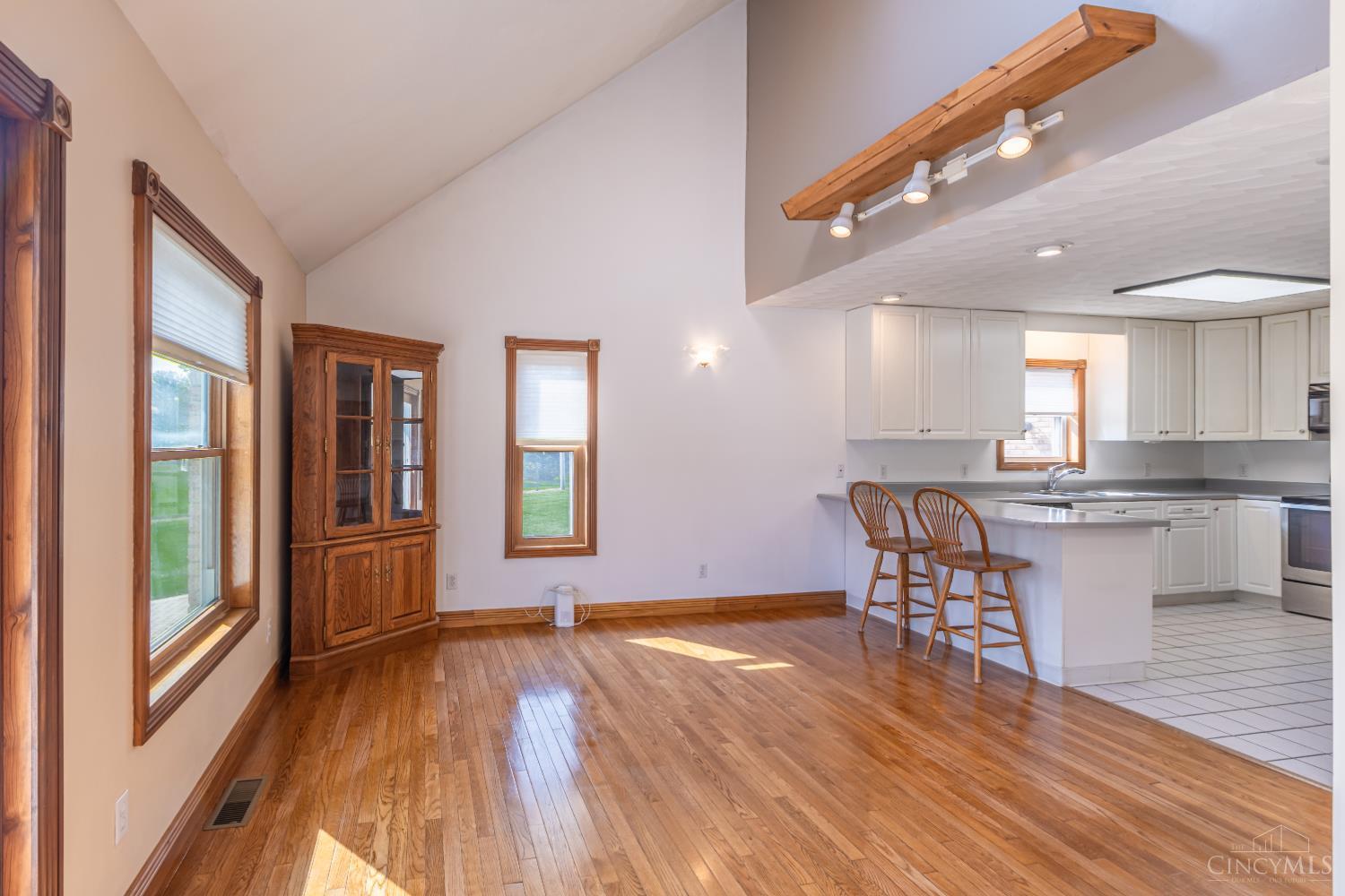 150 Roslin Drive Property Photo 19