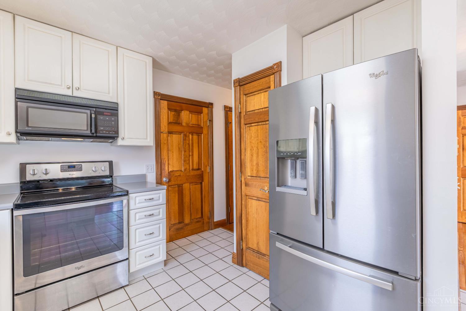 150 Roslin Drive Property Photo 25