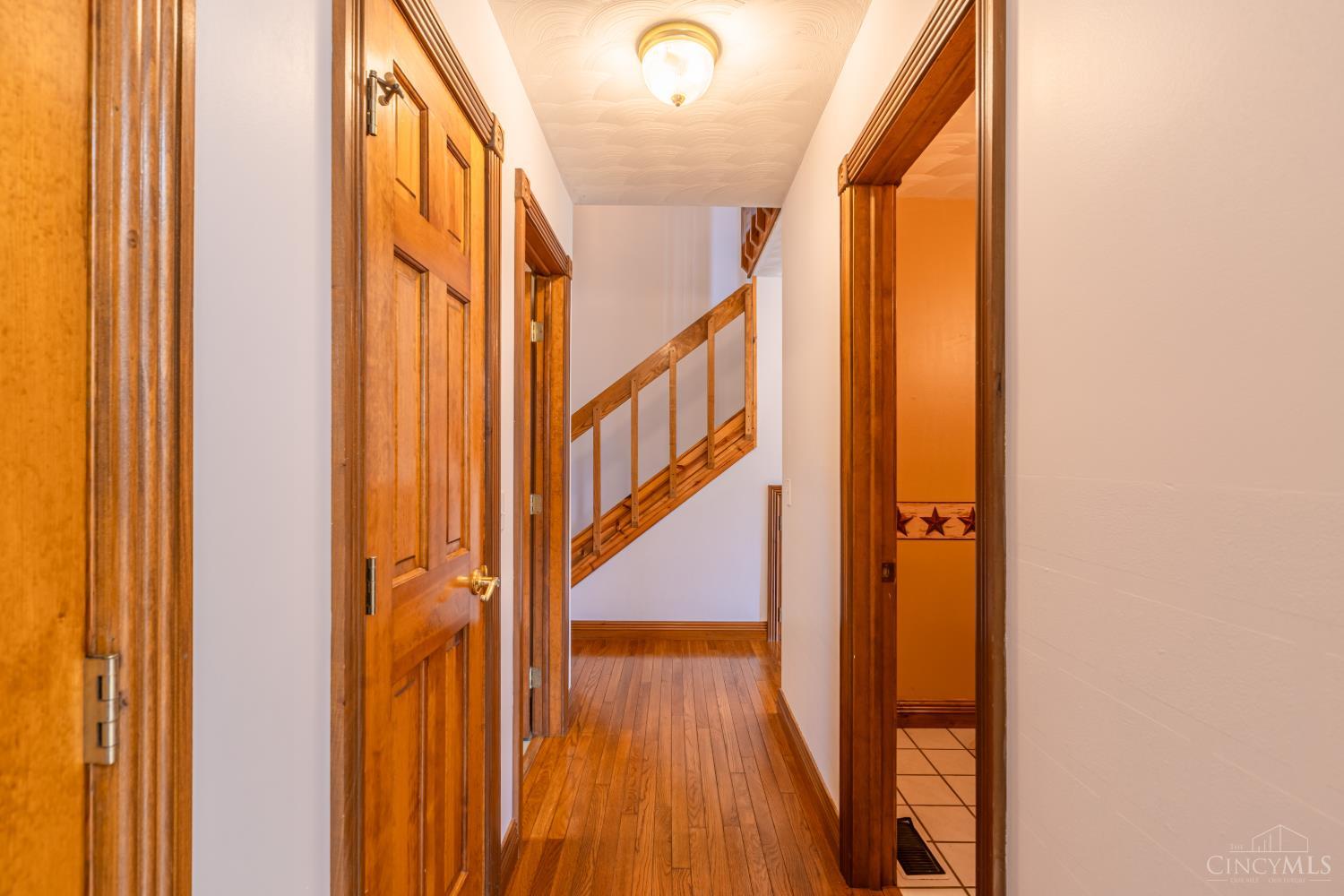 150 Roslin Drive Property Photo 33