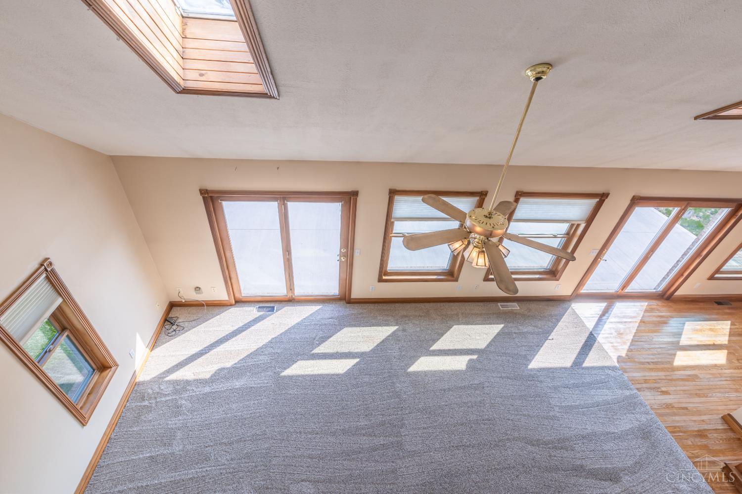 150 Roslin Drive Property Photo 41