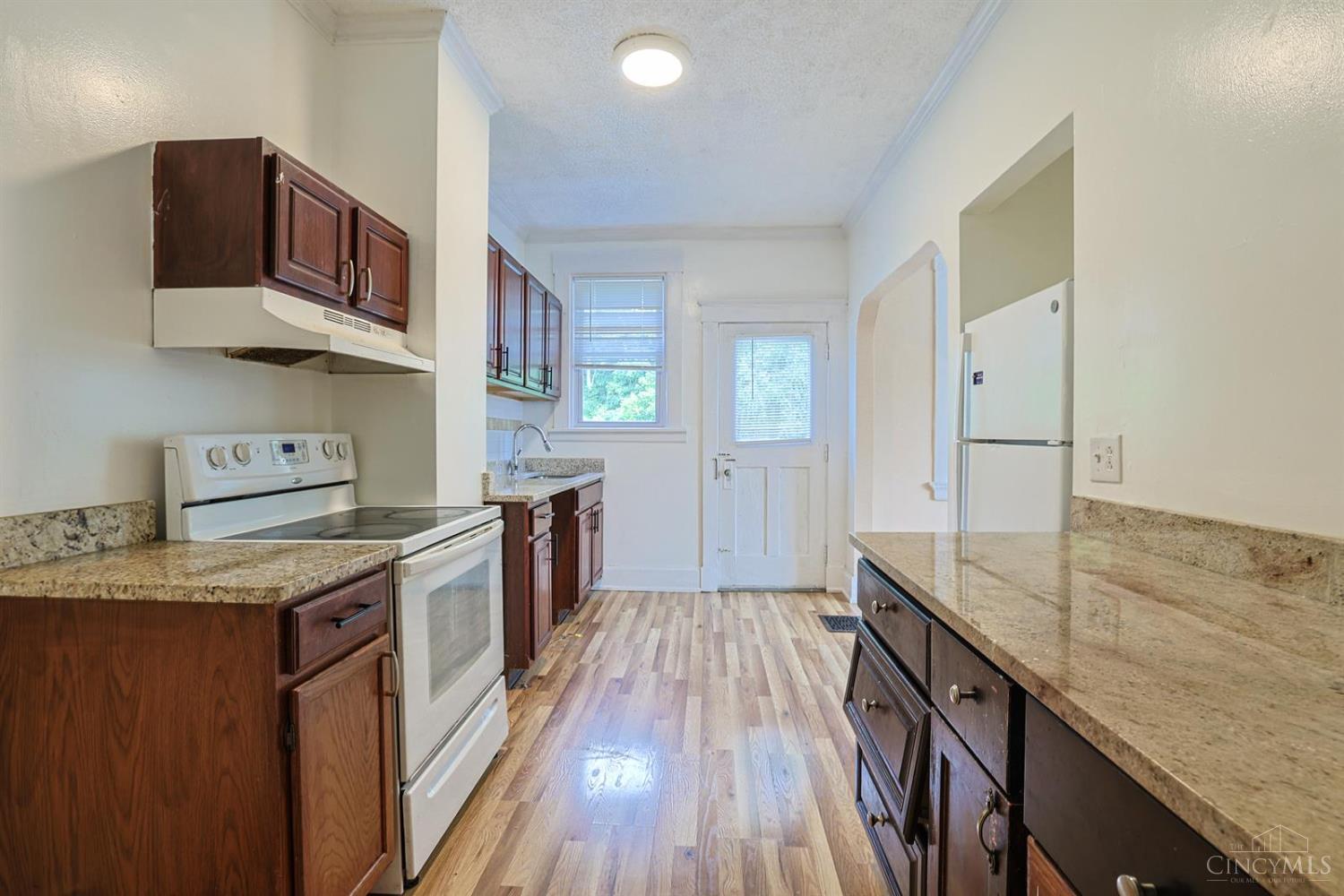 741 Mcpherson Avenue Property Photo 13