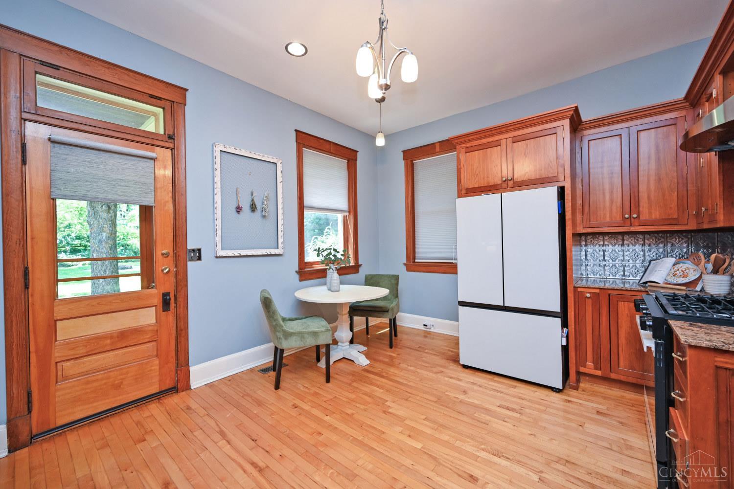 3321 Morrison Avenue Property Photo 23
