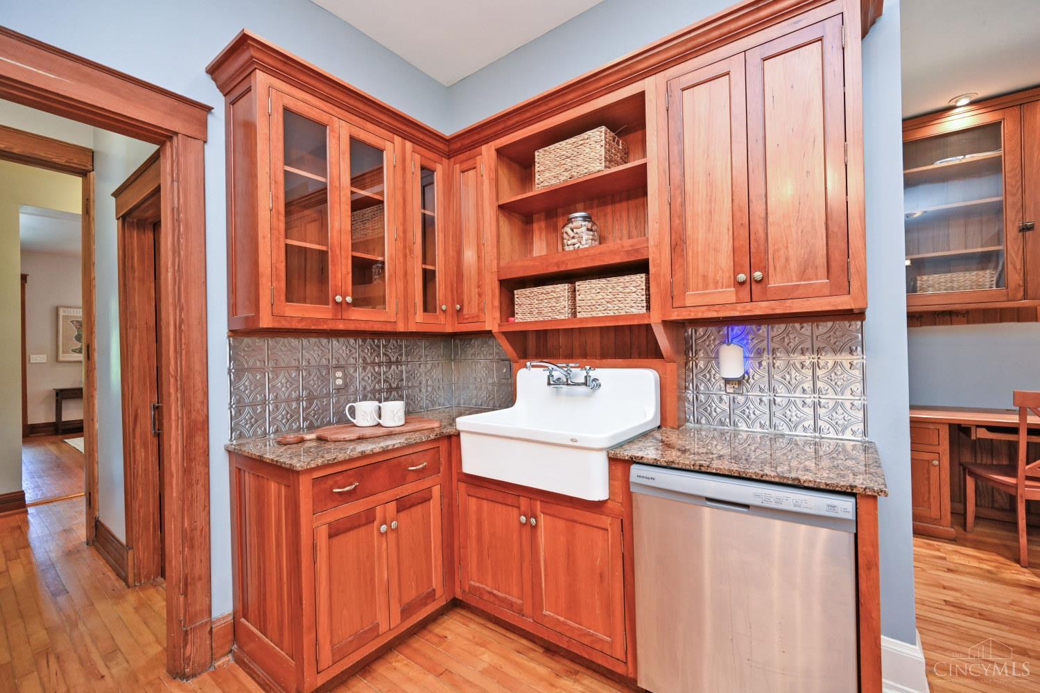 3321 Morrison Avenue Property Photo 25