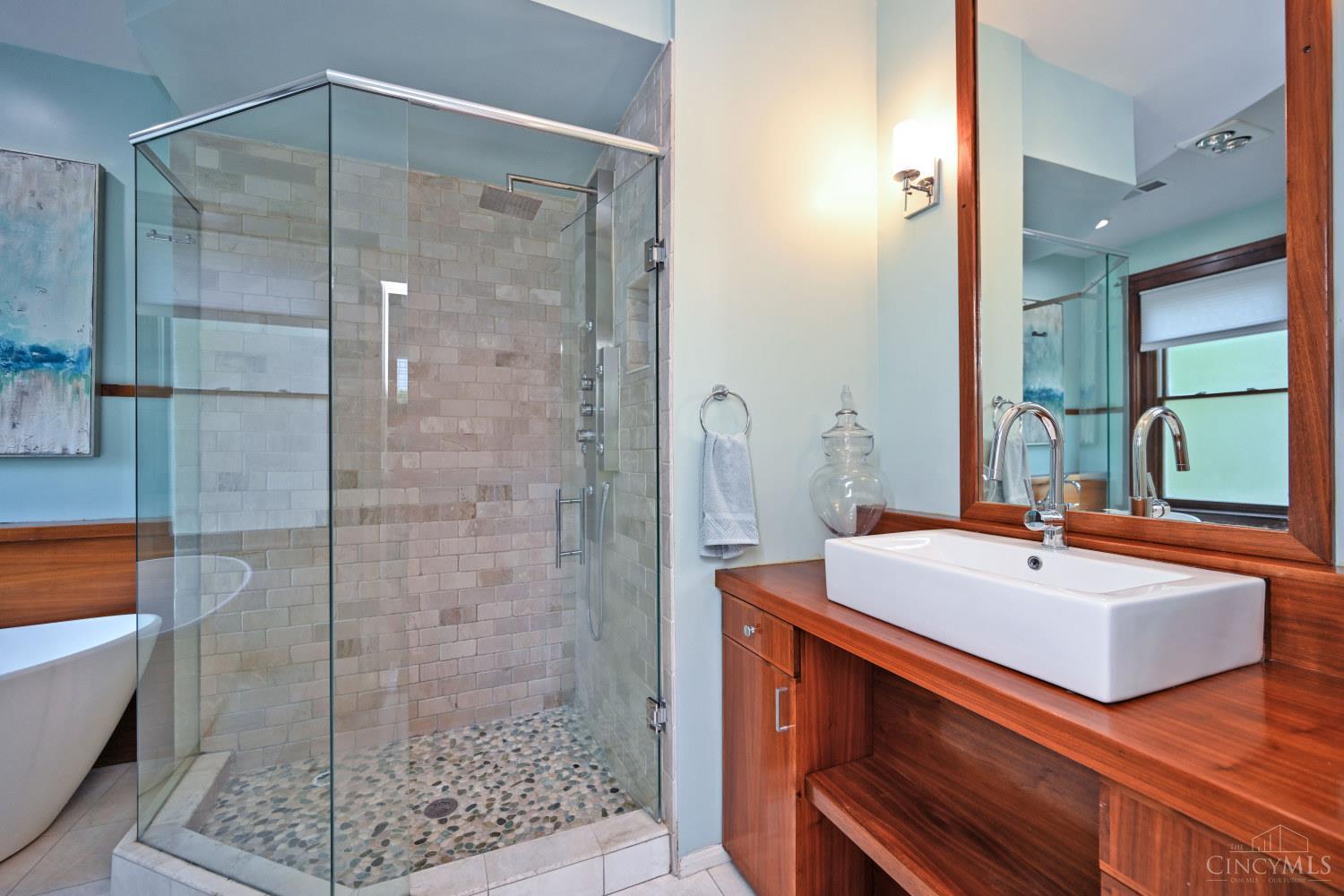 3321 Morrison Avenue Property Photo 39