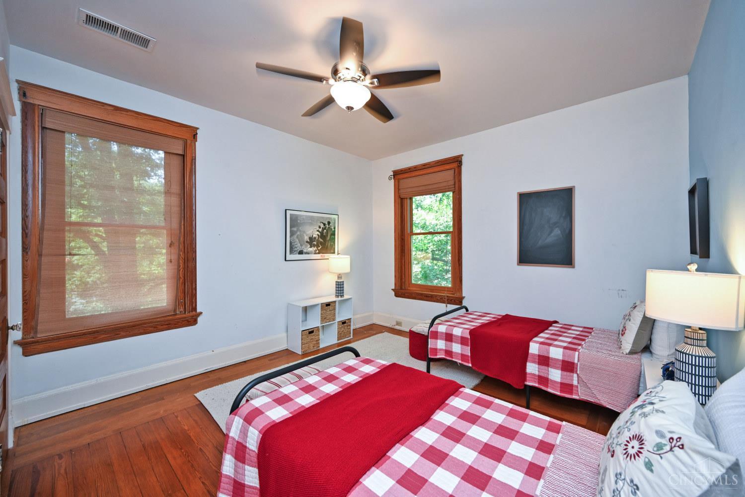 3321 Morrison Avenue Property Photo 42