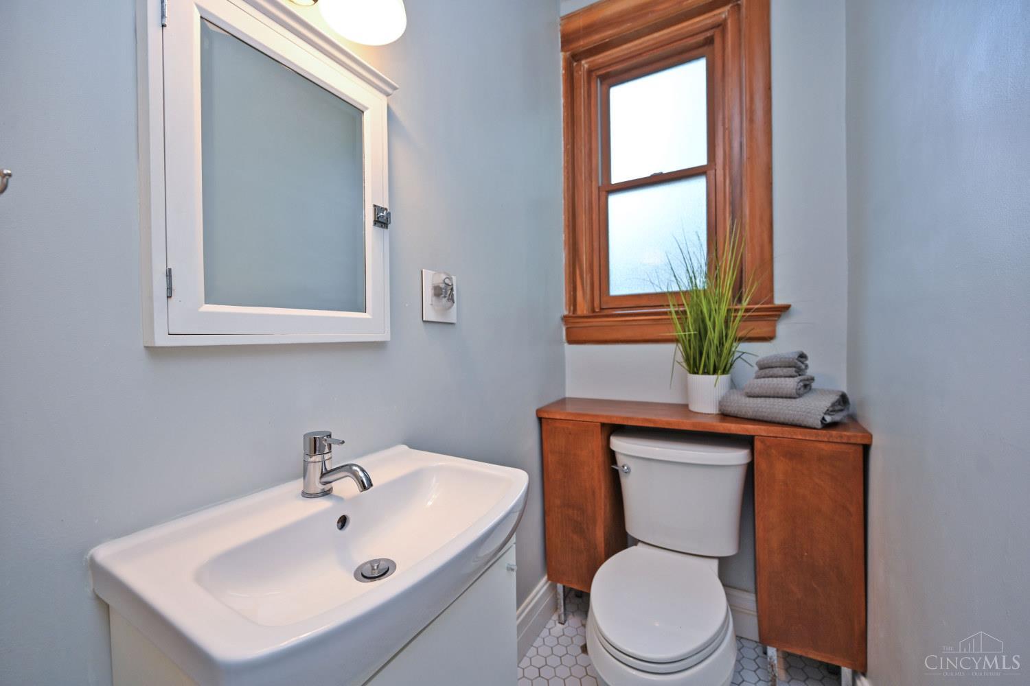 3321 Morrison Avenue Property Photo 45
