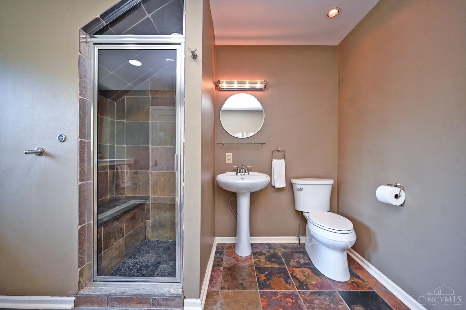 3321 Morrison Avenue Property Photo 54