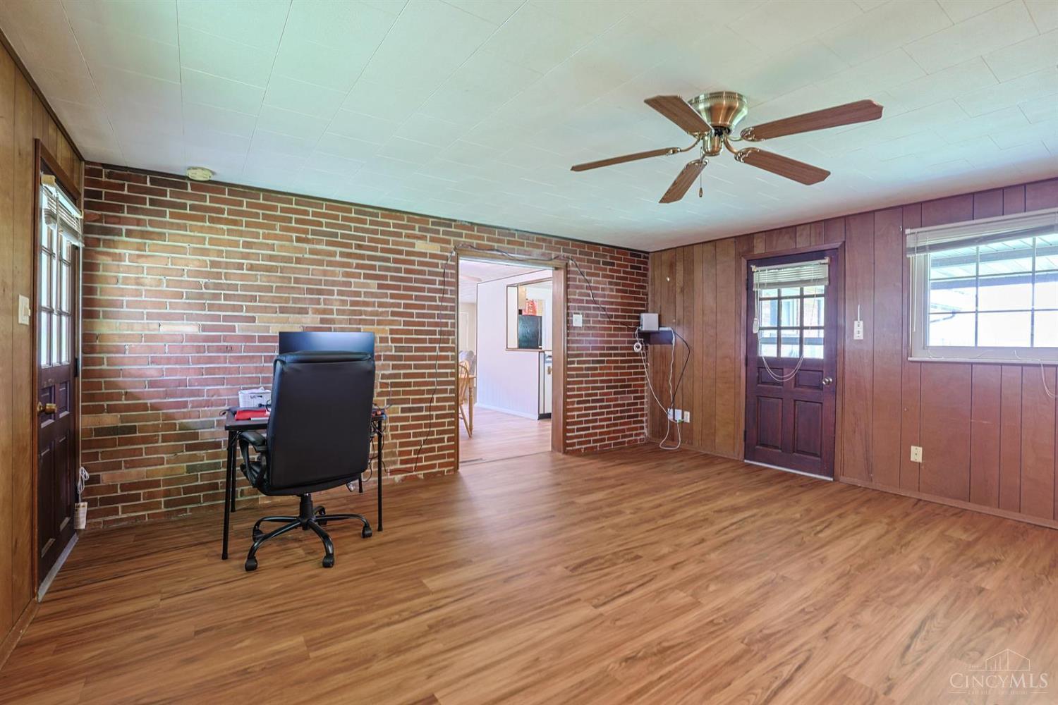 1855 Owendale Drive Property Photo 13