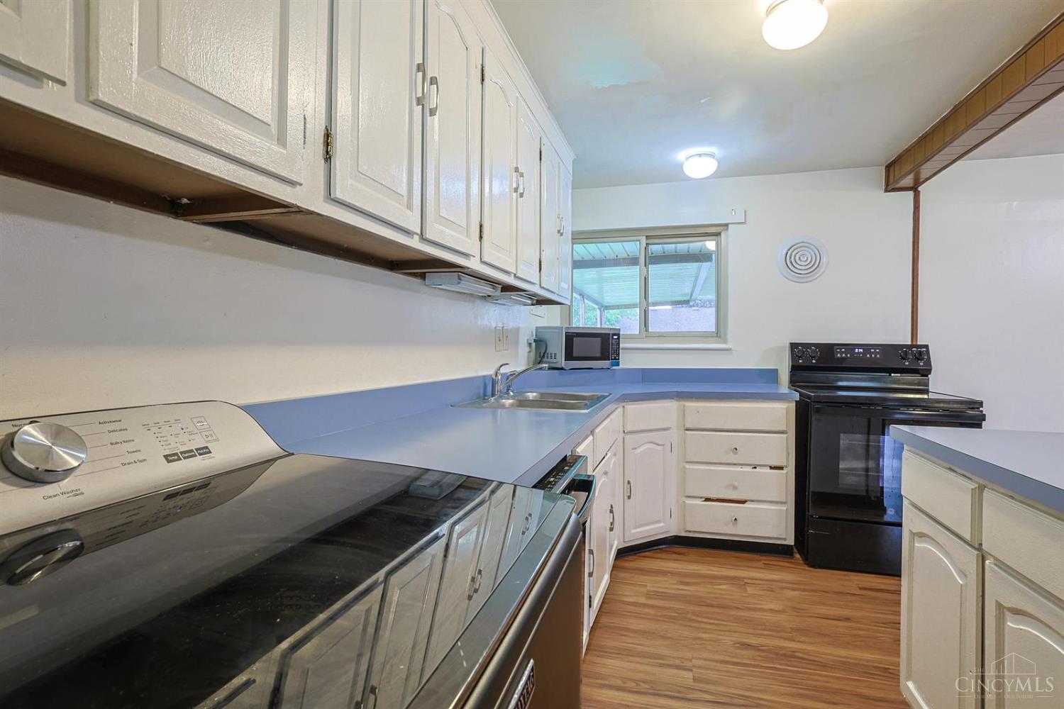 1855 Owendale Drive Property Photo 18