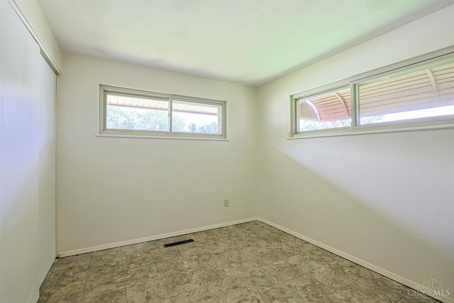 1855 Owendale Drive Property Photo 24