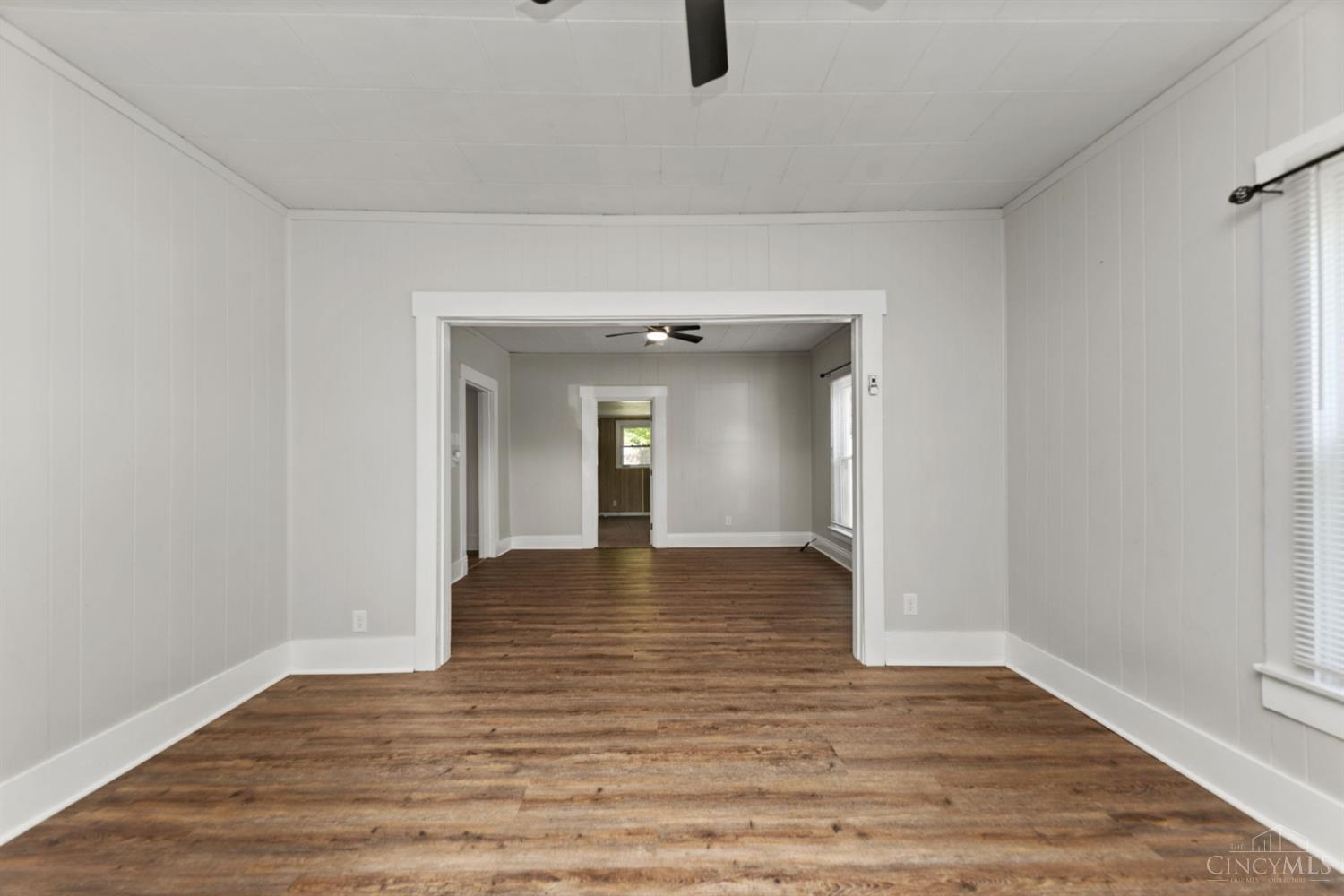239 Middle North Property Photo 12