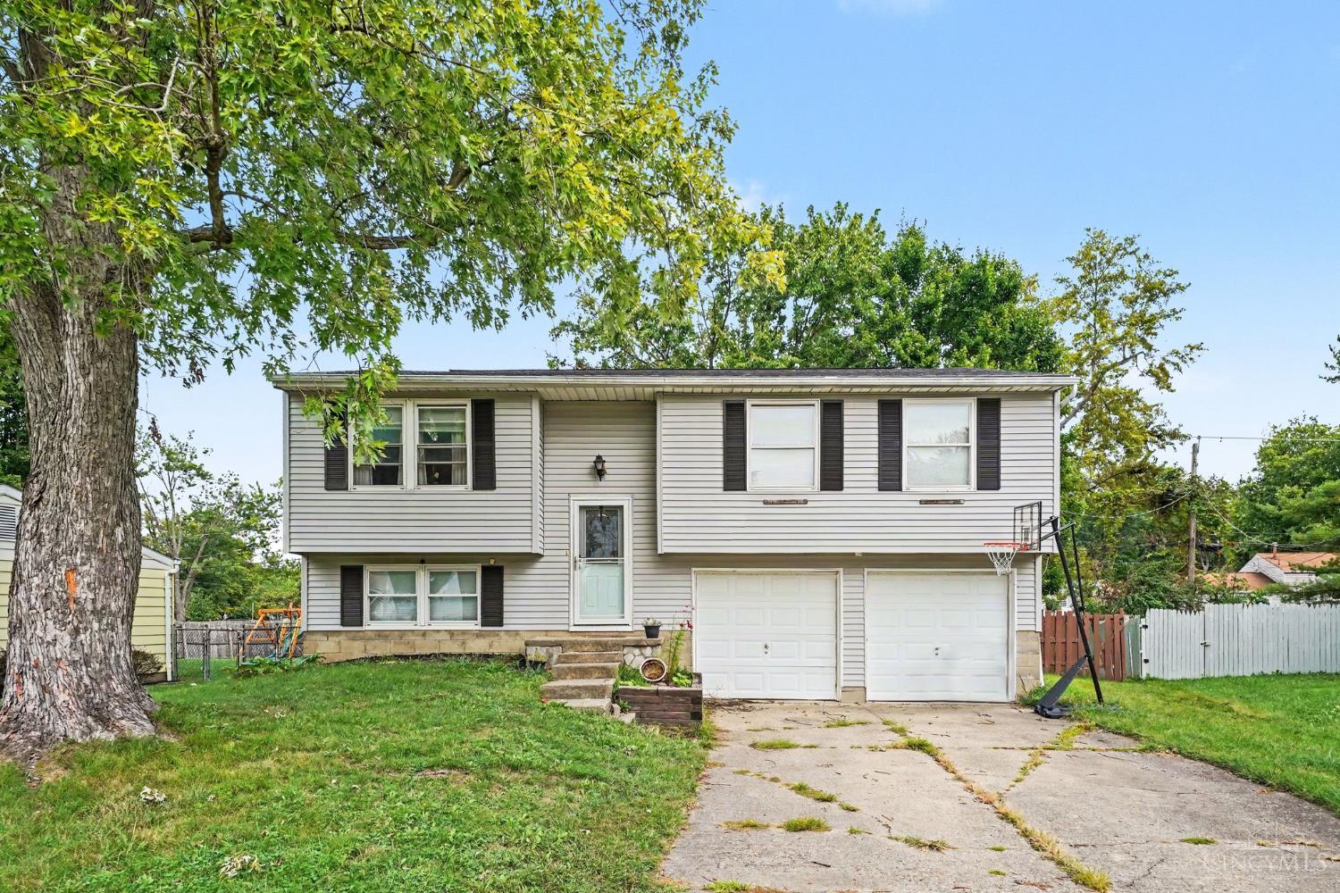 1367 Red Bud Lane Property Photo 1
