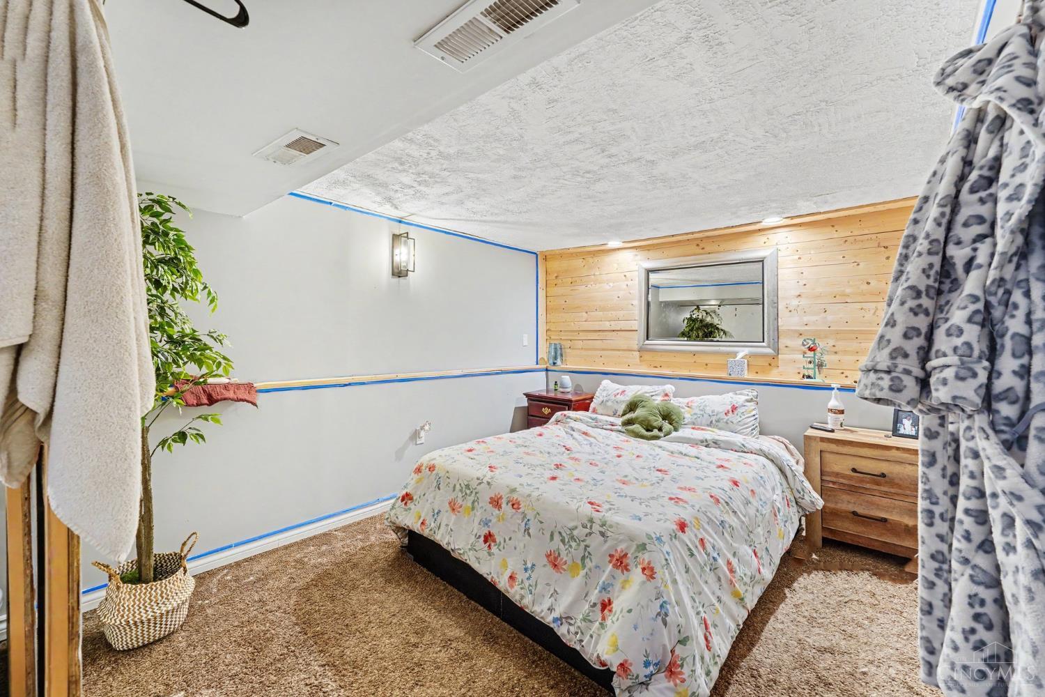 1367 Red Bud Lane Property Photo 4