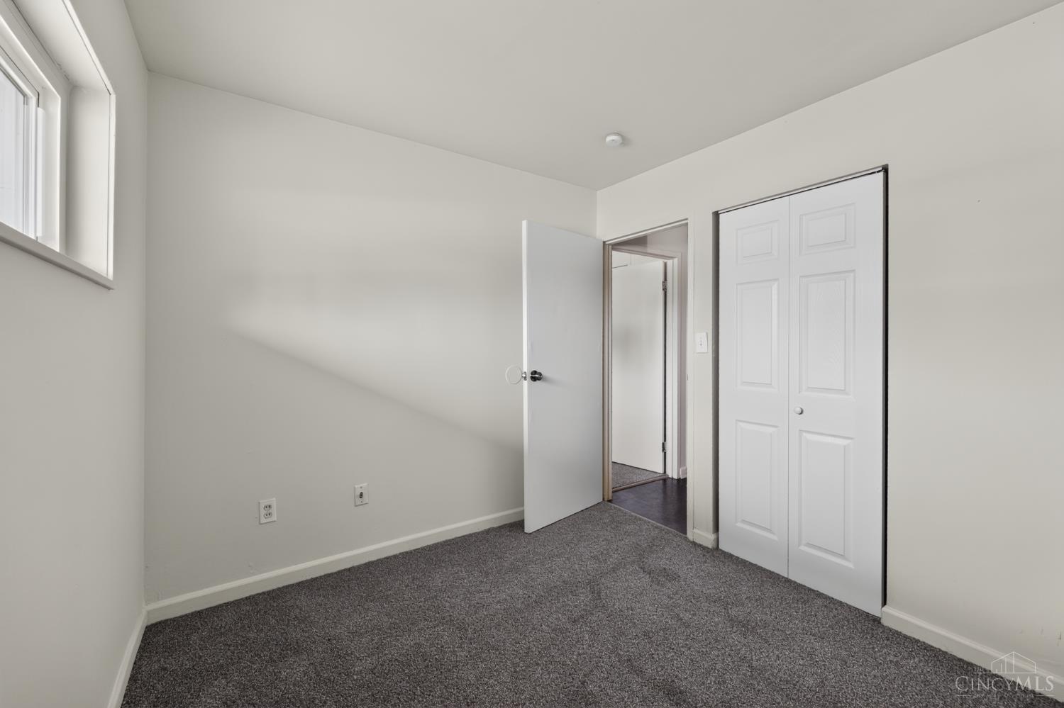 1305 Landis Lane Property Photo 14