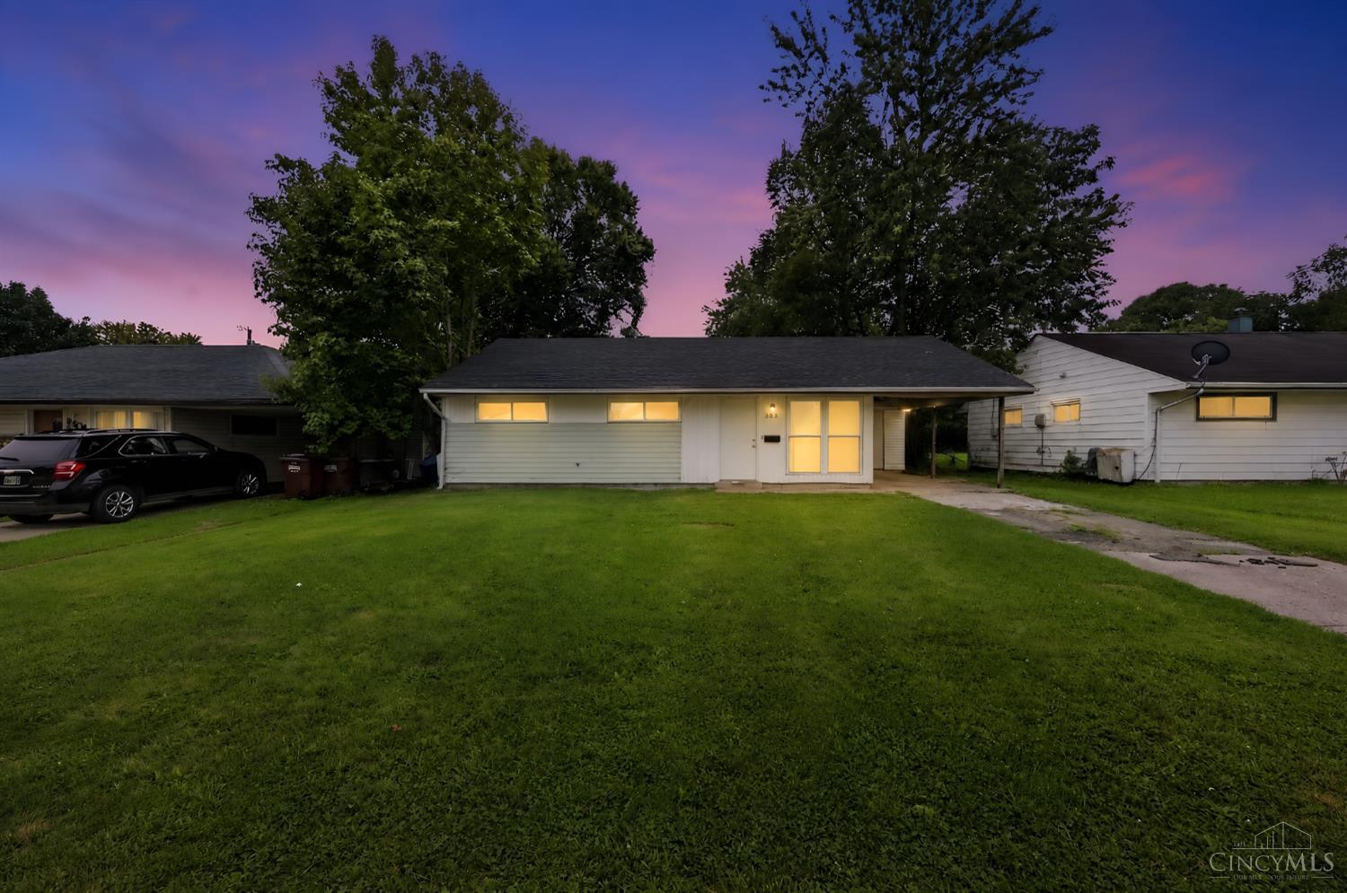 1305 Landis Lane Property Photo 16