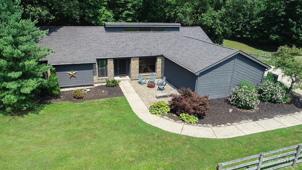 2713 Christopher Drive Property Photo 1