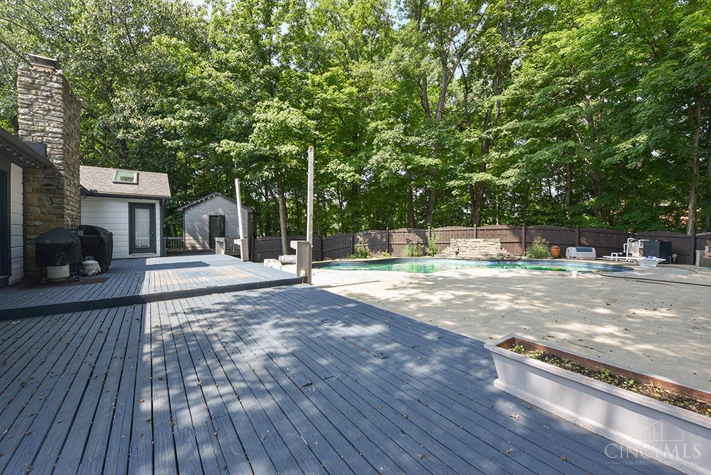 2713 Christopher Drive Property Photo 37