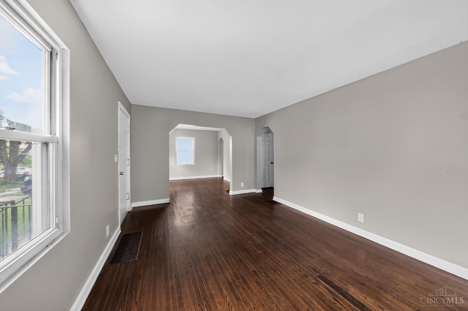 1911 Ashbrook Drive Property Photo 10