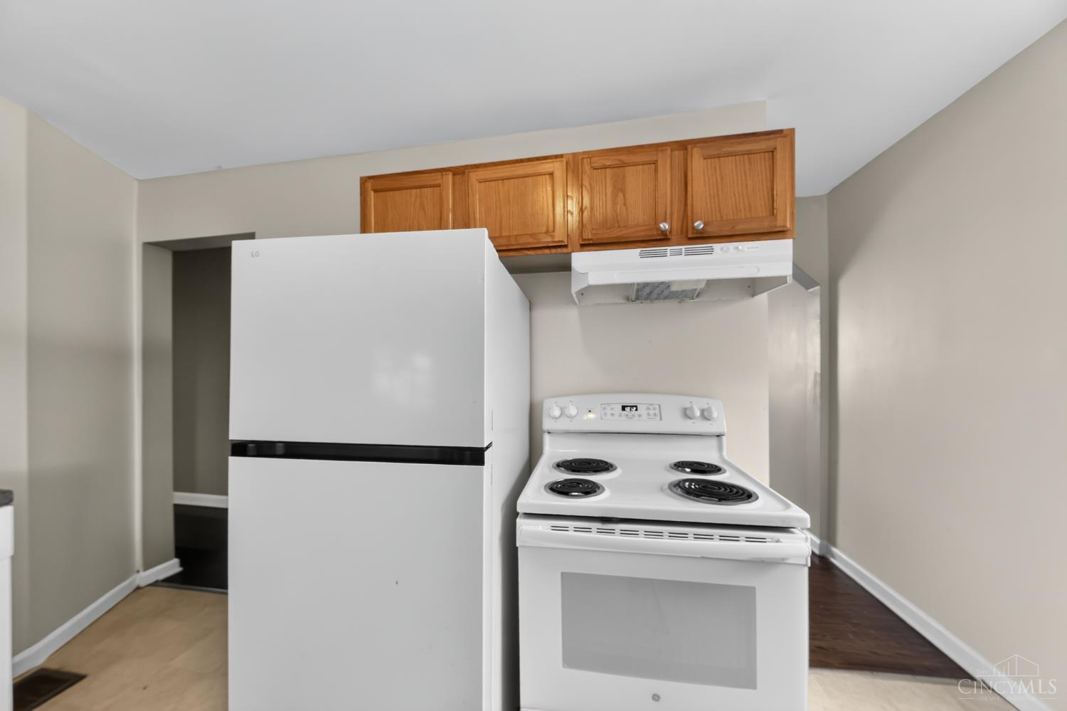 1911 Ashbrook Drive Property Photo 15