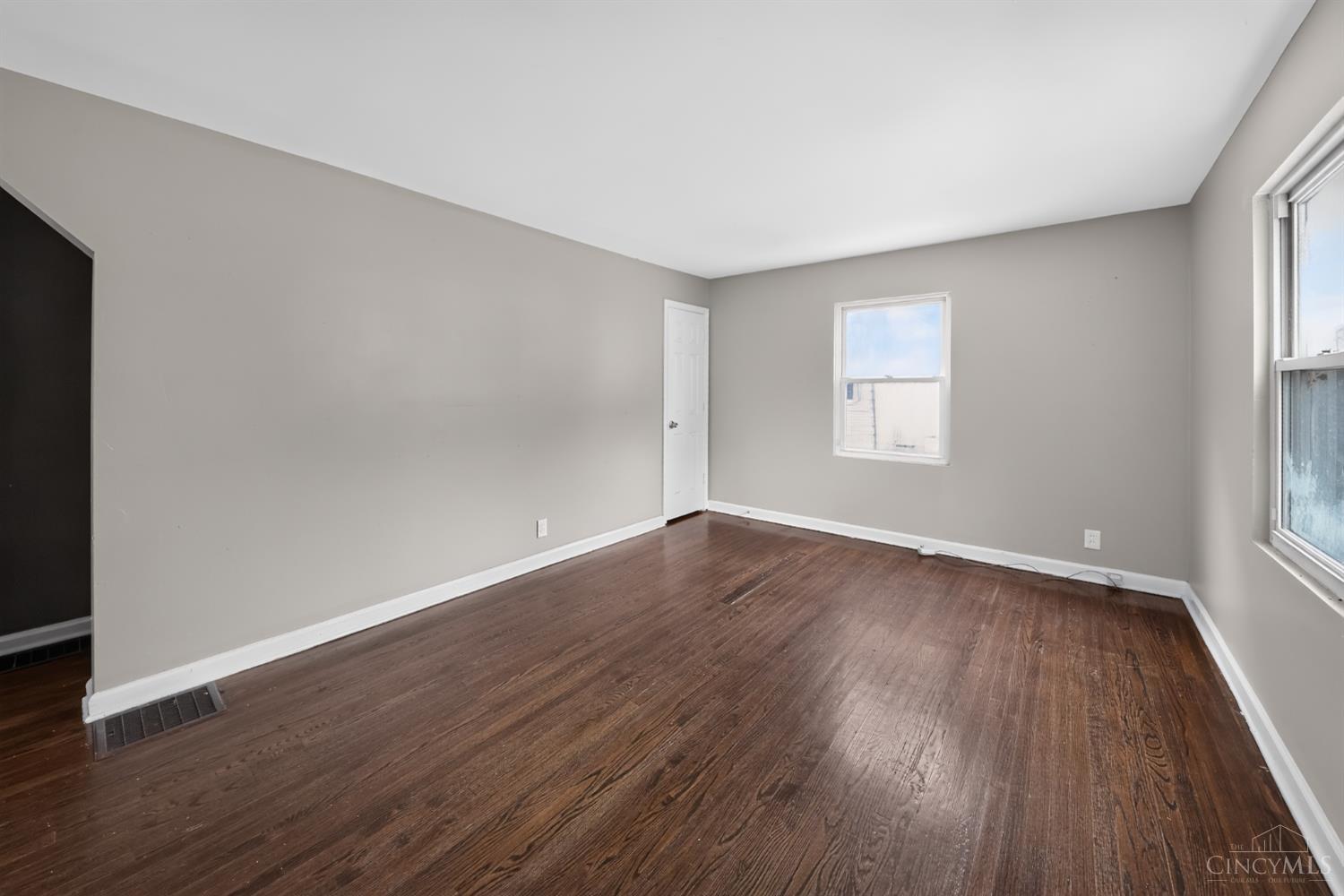 1911 Ashbrook Drive Property Photo 17