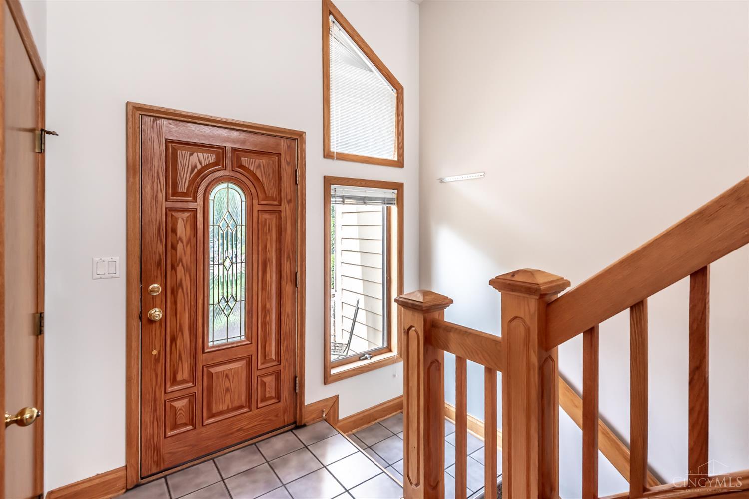 180 Eleanor Drive Property Photo 3