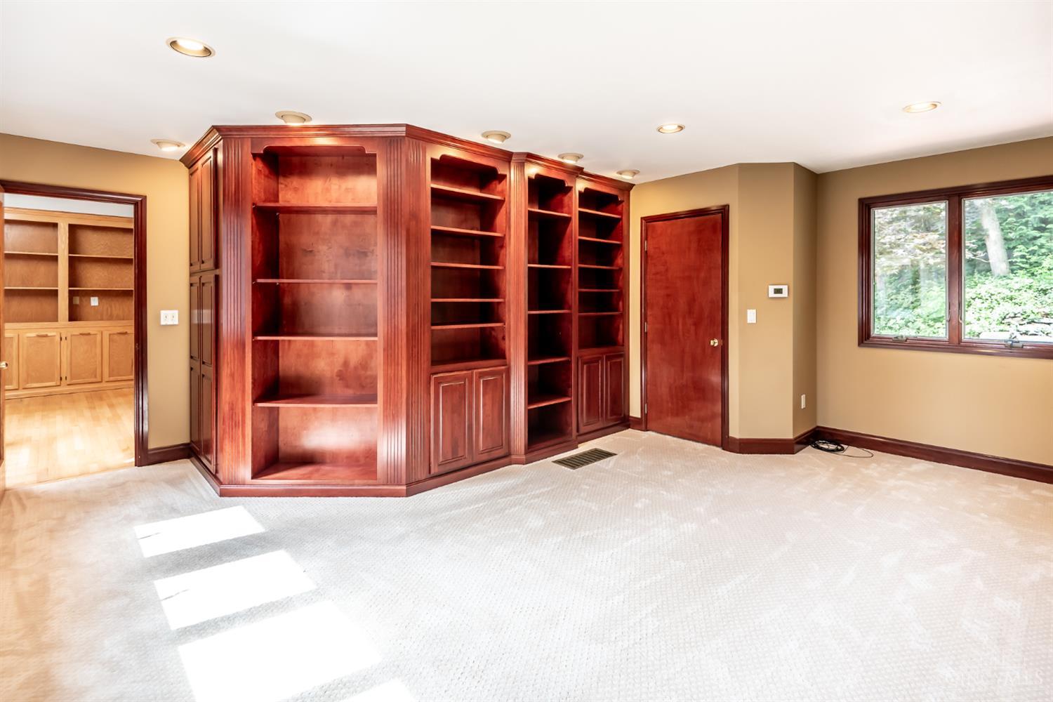 180 Eleanor Drive Property Photo 19