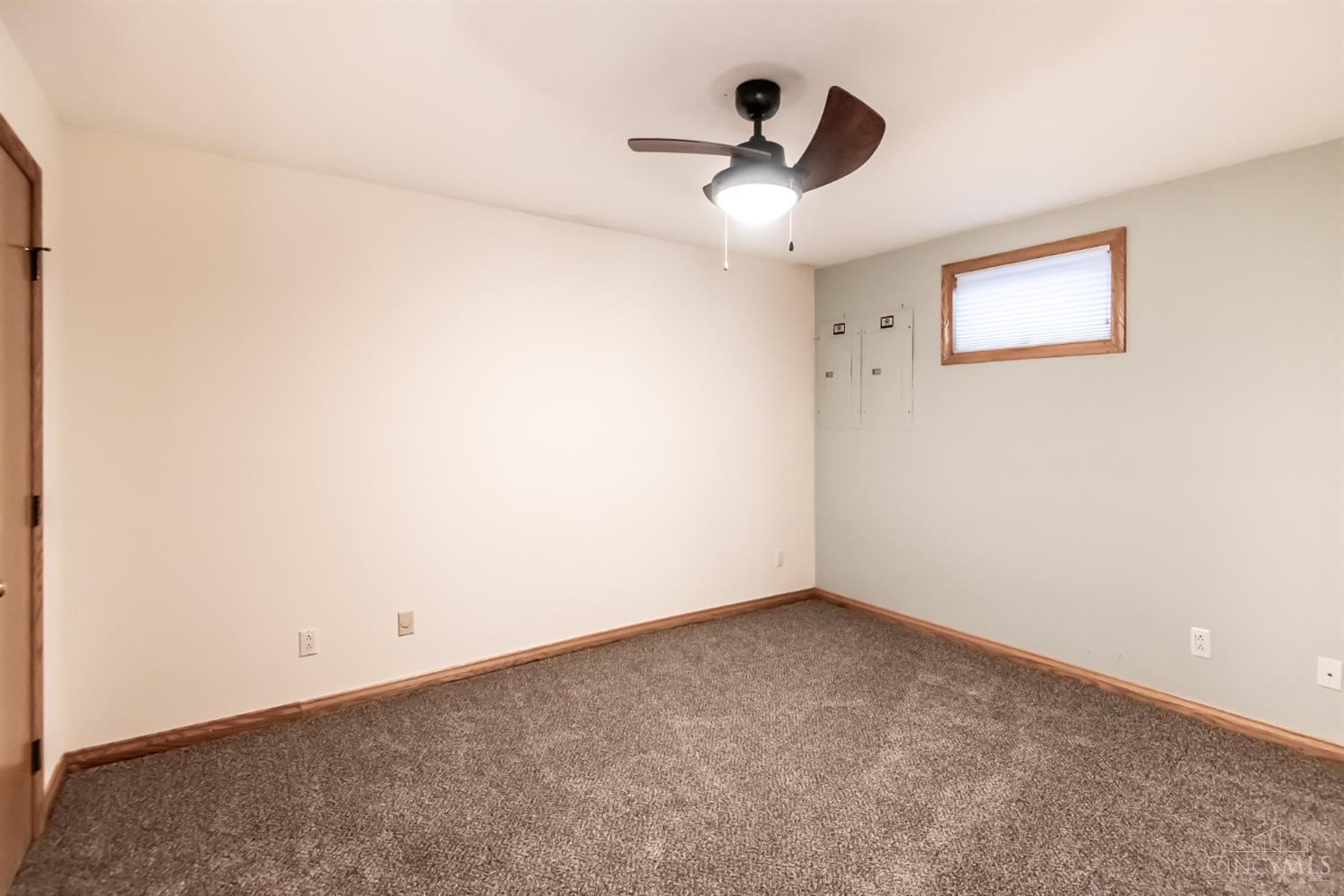 180 Eleanor Drive Property Photo 28