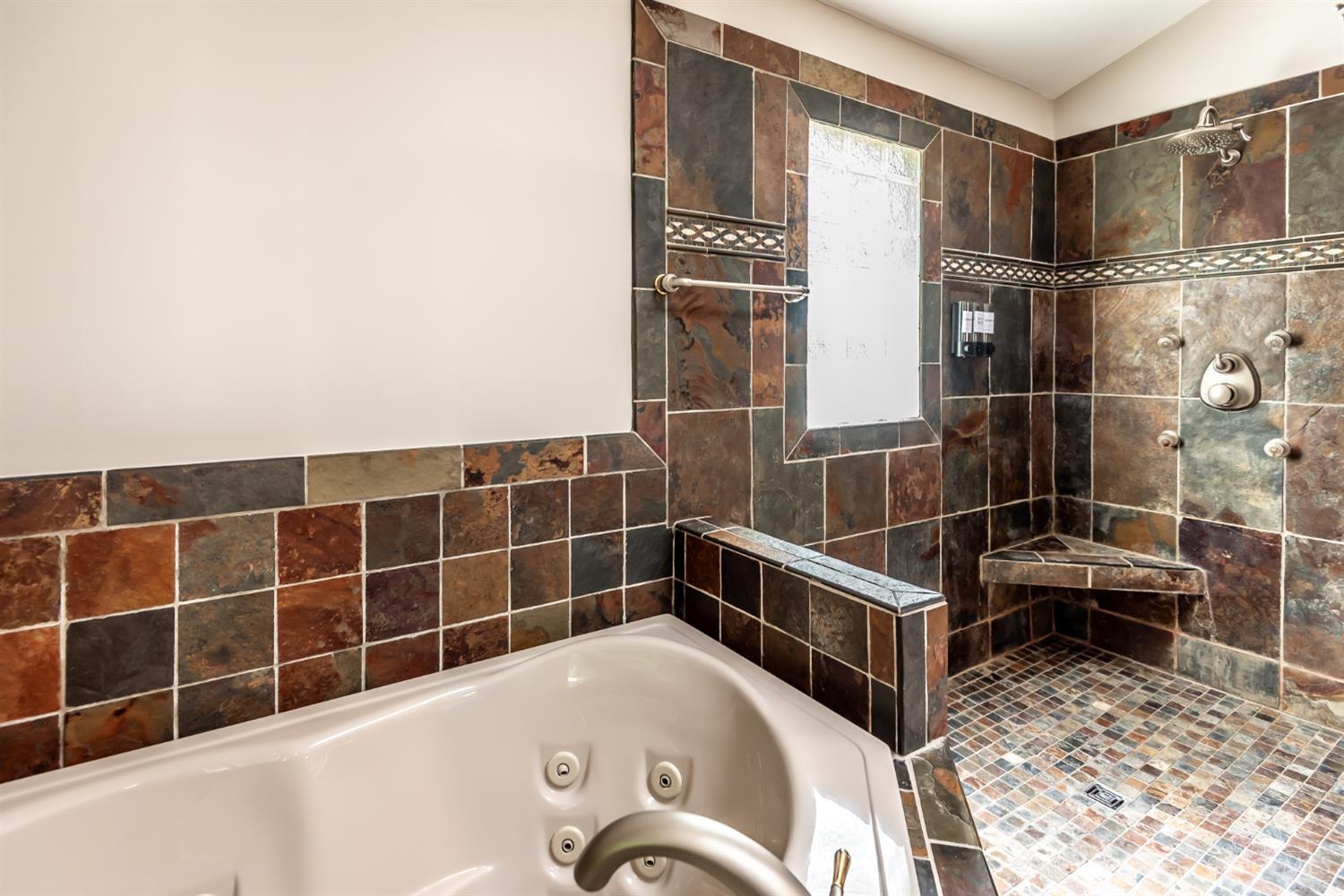 180 Eleanor Drive Property Photo 37