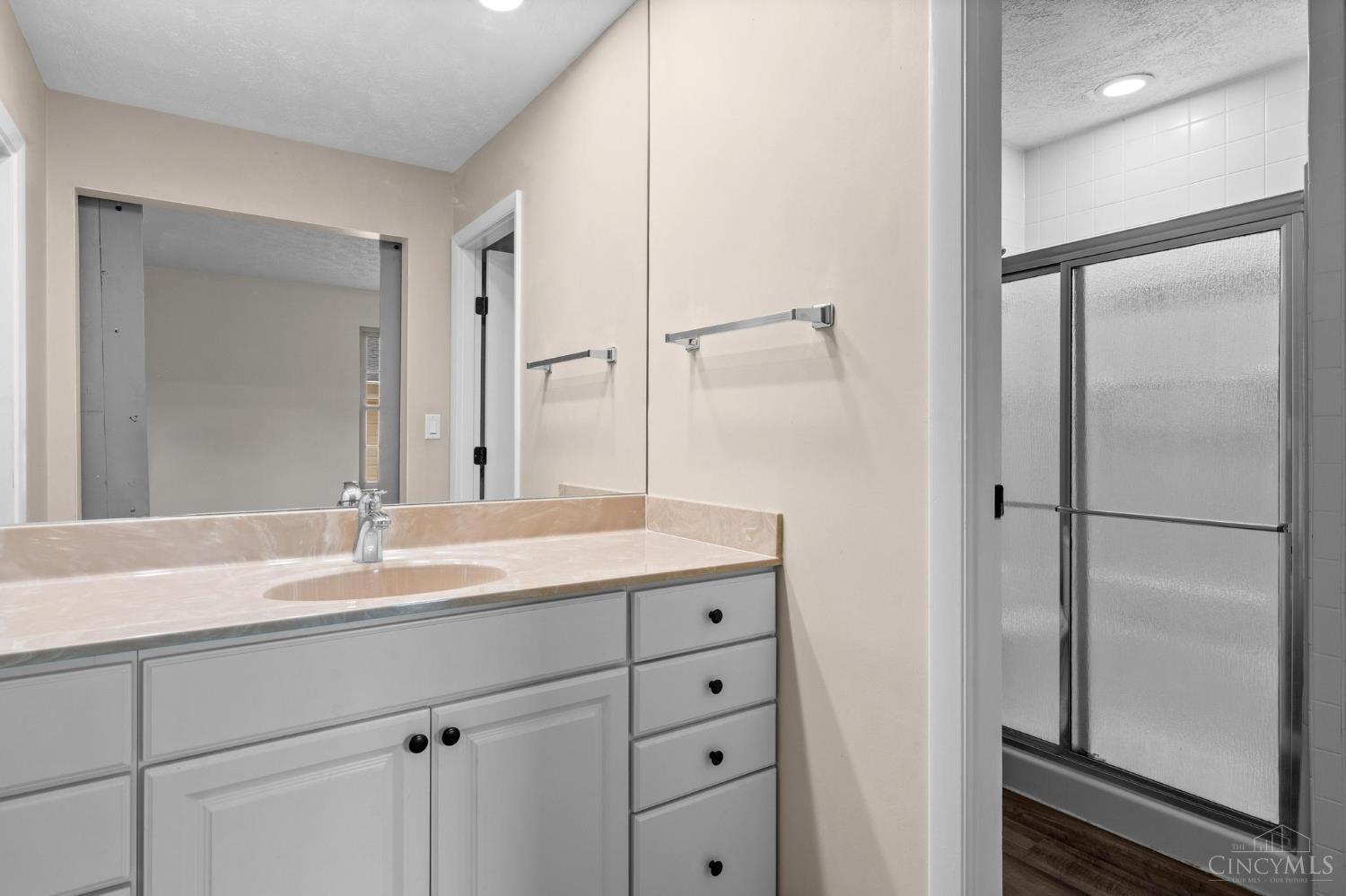 9732 Stagecoach Drive Property Photo 8