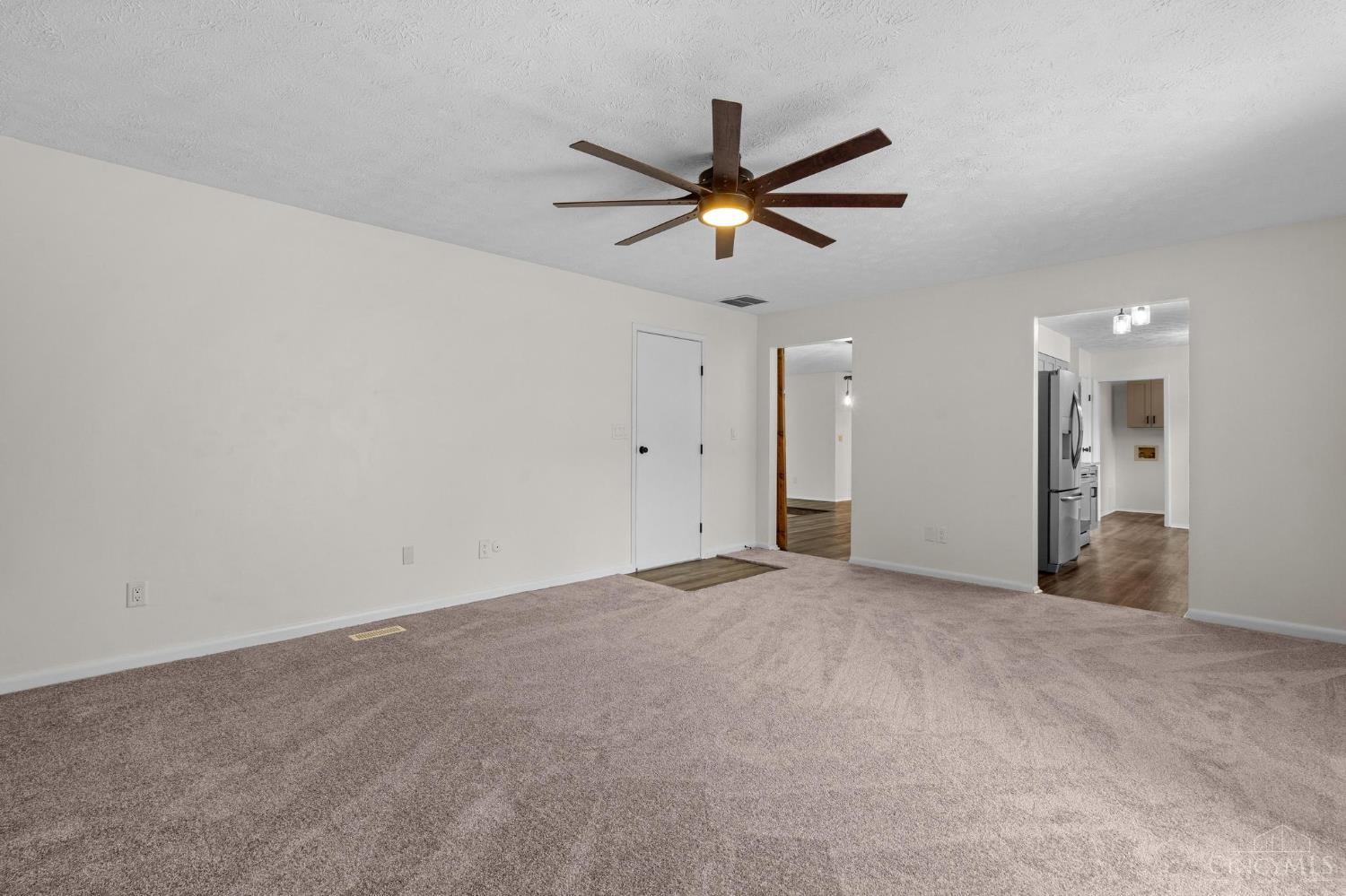 9732 Stagecoach Drive Property Photo 29