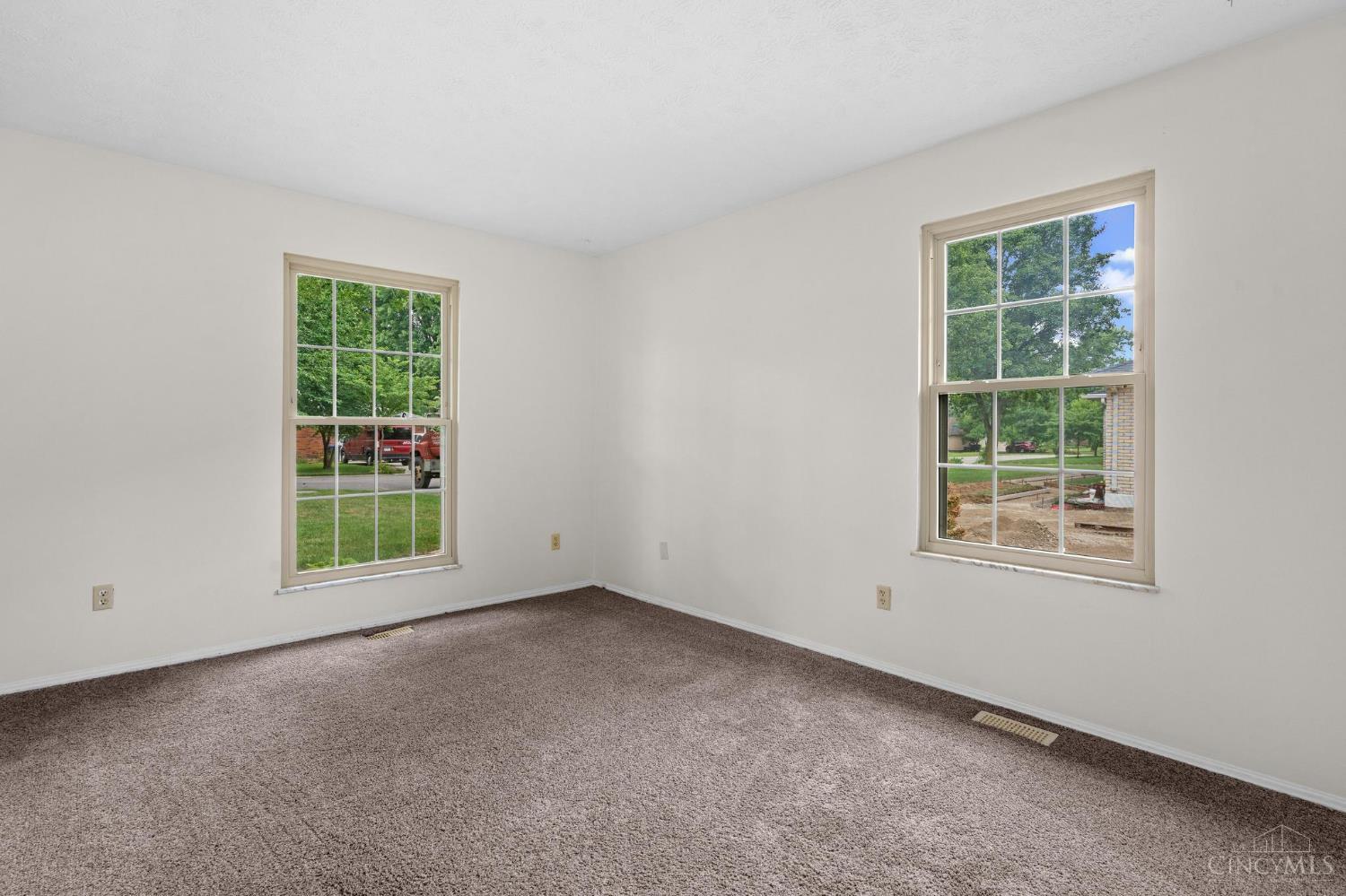 9732 Stagecoach Drive Property Photo 34
