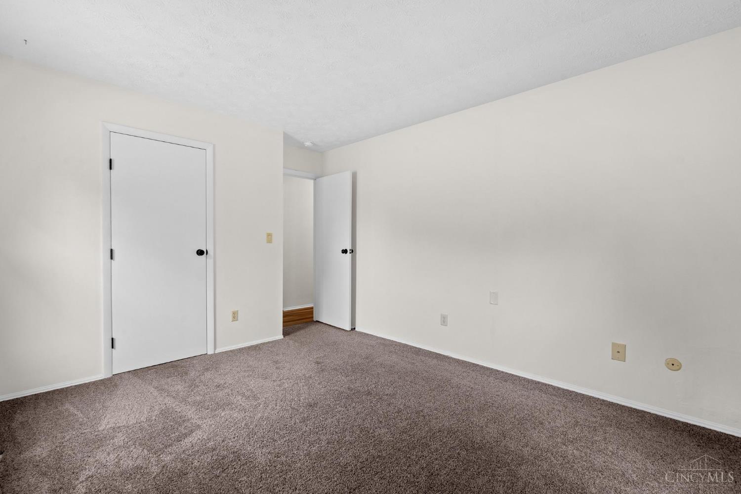 9732 Stagecoach Drive Property Photo 35