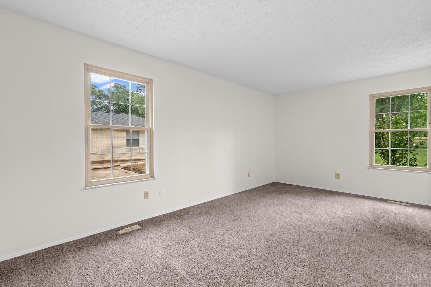 9732 Stagecoach Drive Property Photo 36