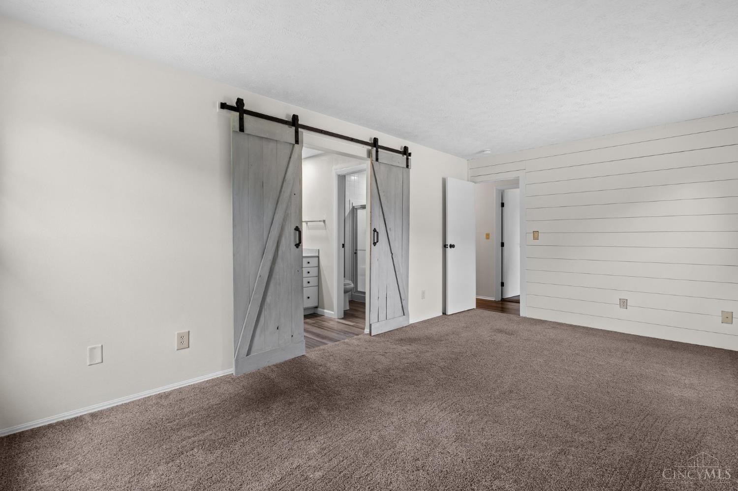 9732 Stagecoach Drive Property Photo 37