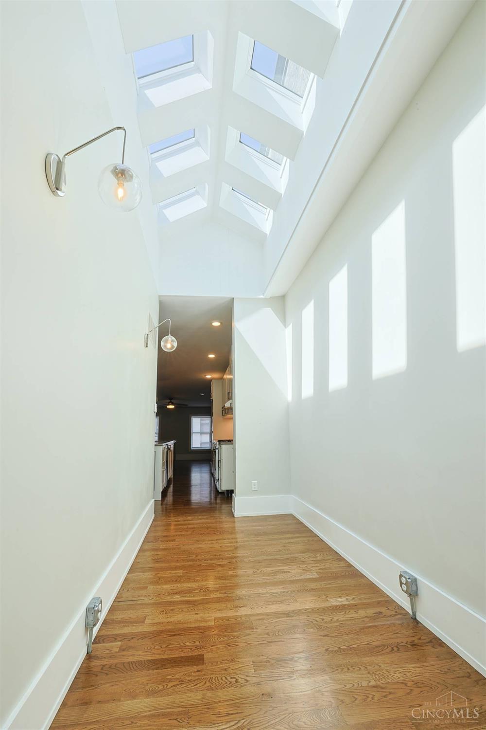 1121 Walnut Street Property Photo 15
