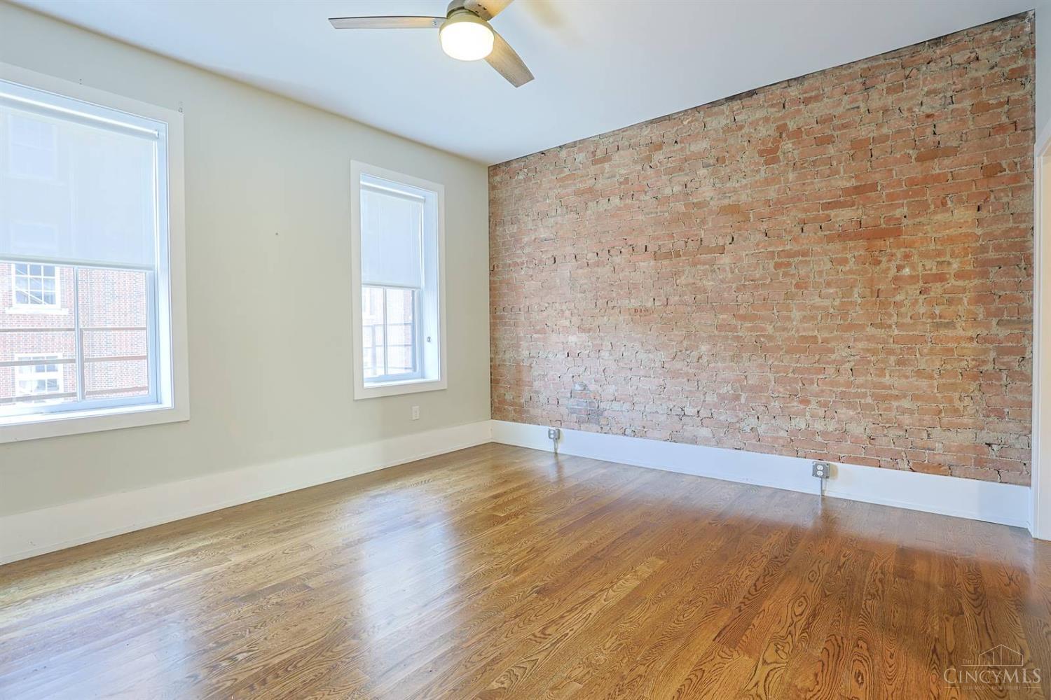1121 Walnut Street Property Photo 17