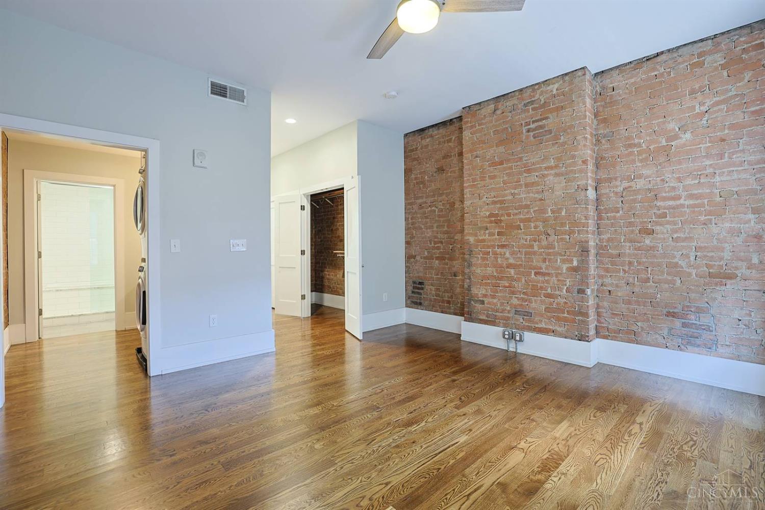1121 Walnut Street Property Photo 19