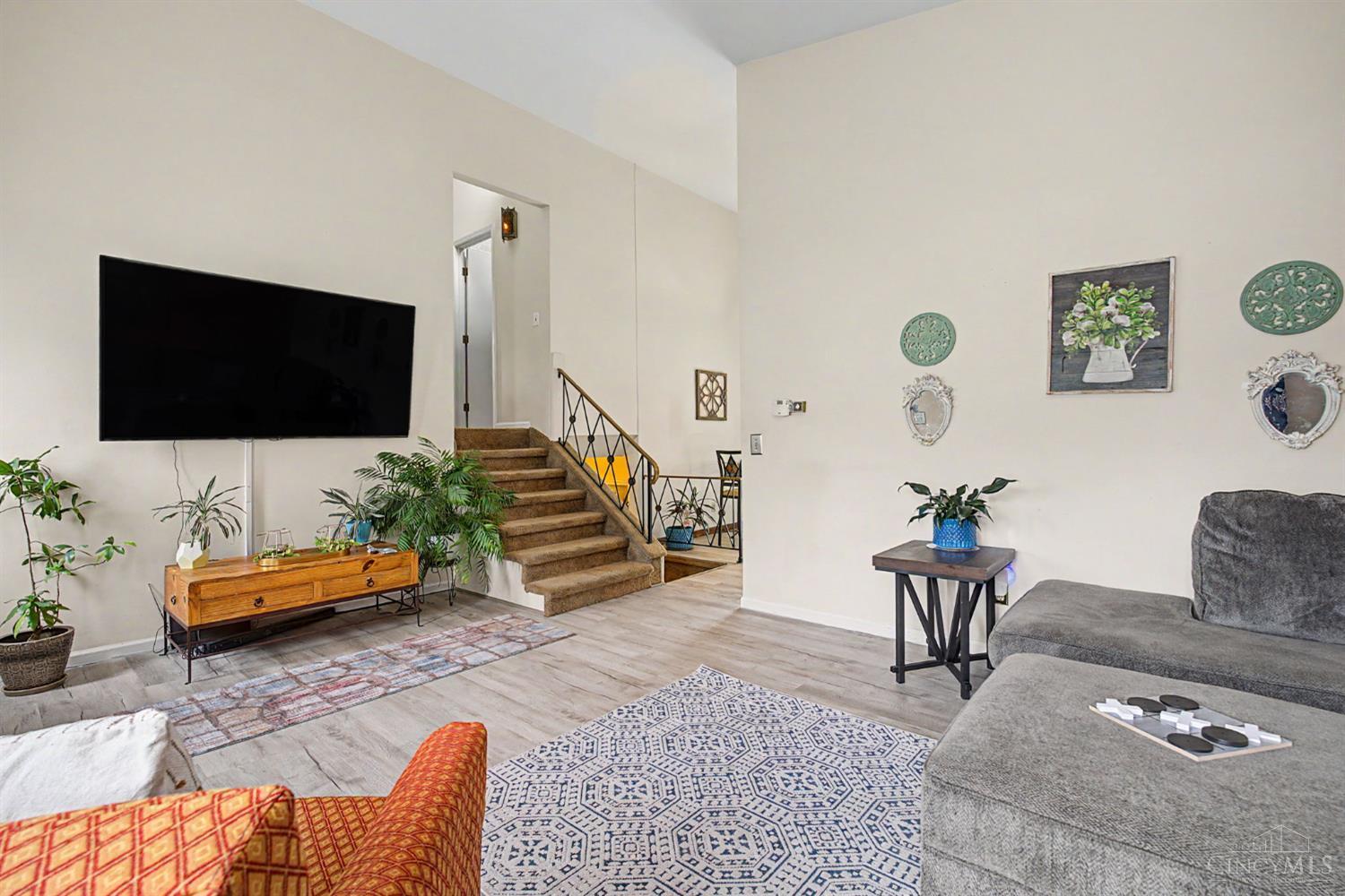 1815 Nw Washington Boulevard Property Photo 4