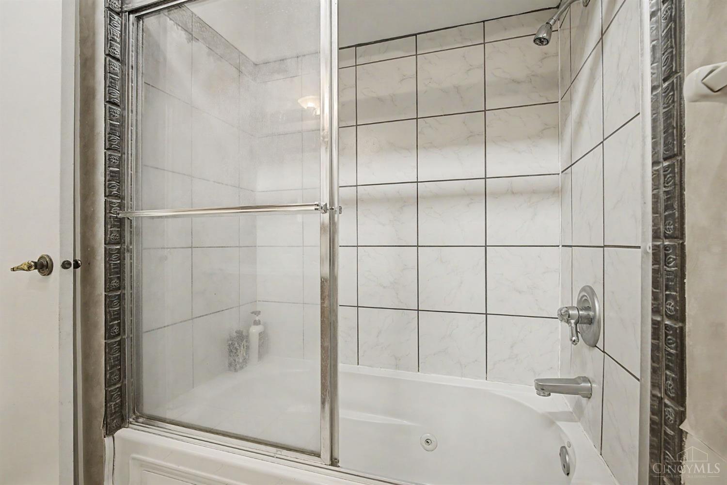 1815 Nw Washington Boulevard Property Photo 19